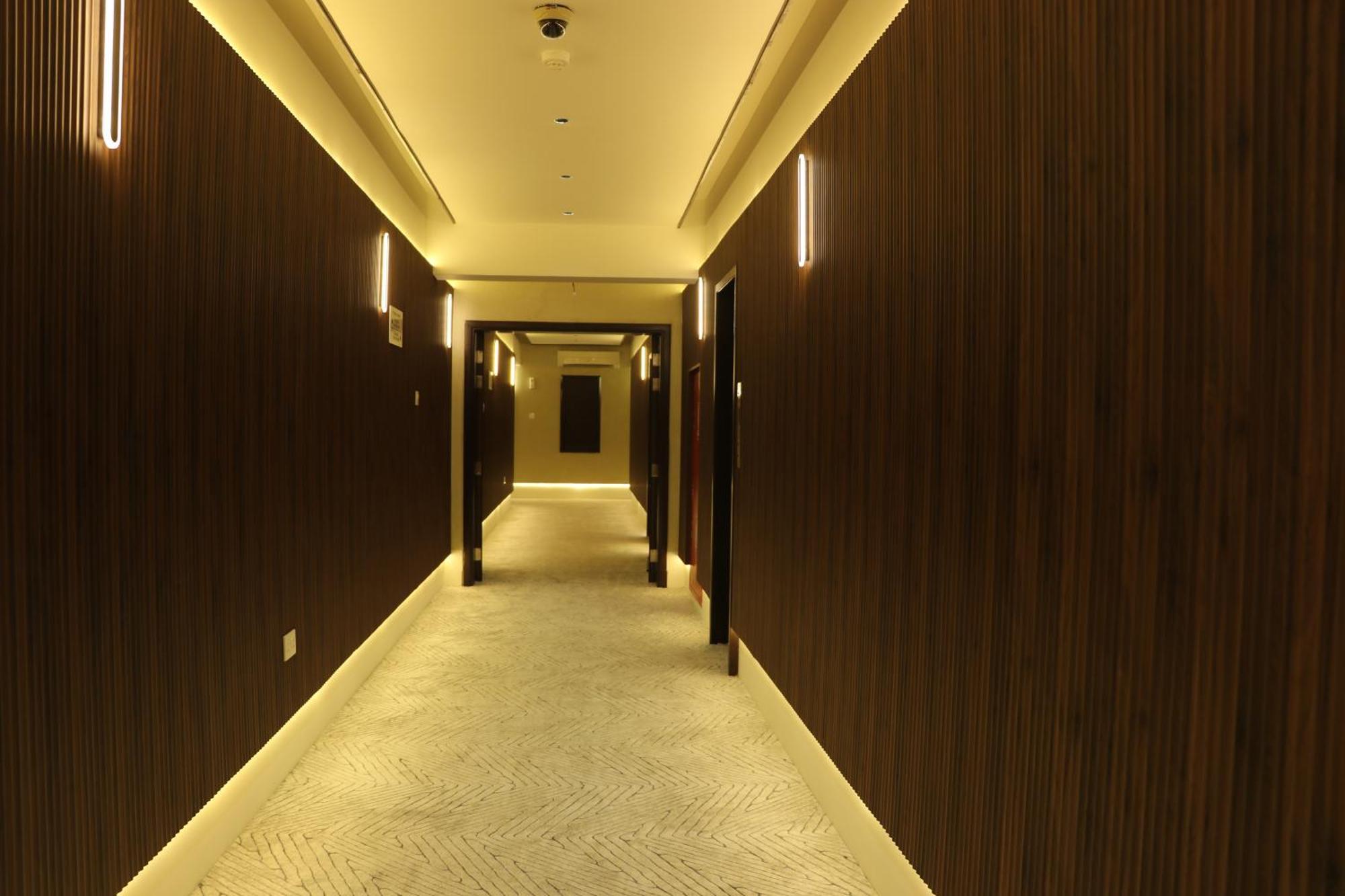 Jarzez Hotel Apartments Al Hail Seeb Eksteriør billede